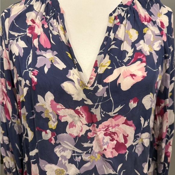 *GENTLY WORN* Joie Women's Size S McKenna Floral Print Silk Blouse - Picture 3 of 6